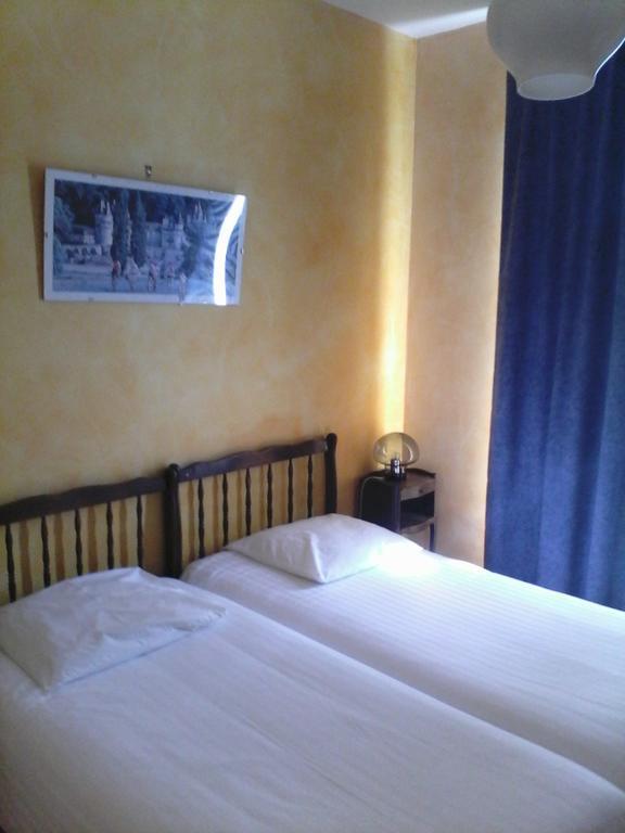 Hotel Moderne Tours Cameră foto